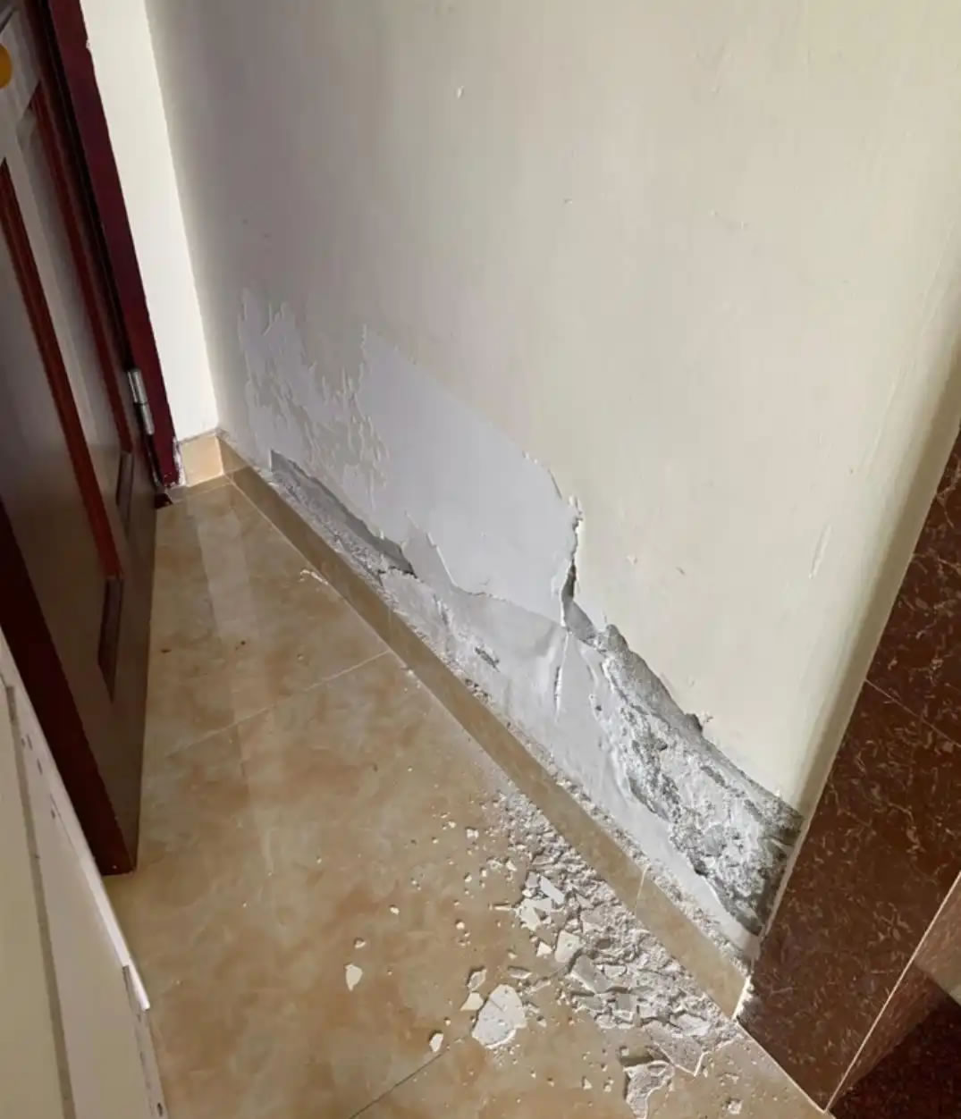 过门石贴上就算好了吗？