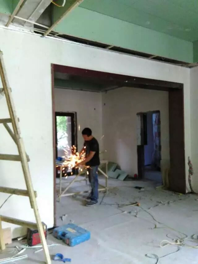 成都皇家别墅翻新改造吊顶施工ing