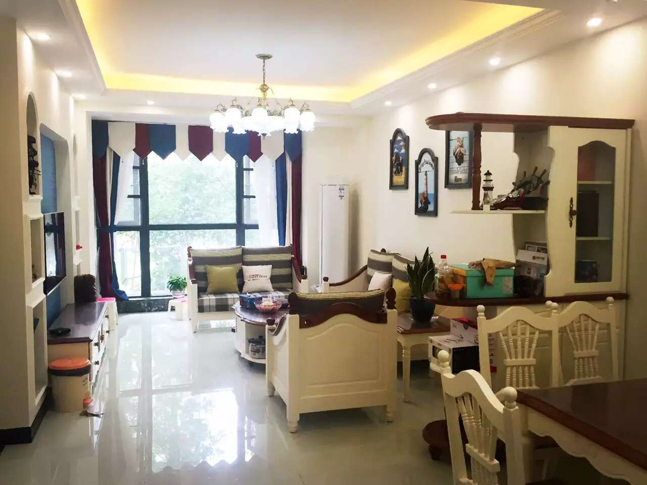 成都江水平装修队龙湖金楠天街装修完工毕业照