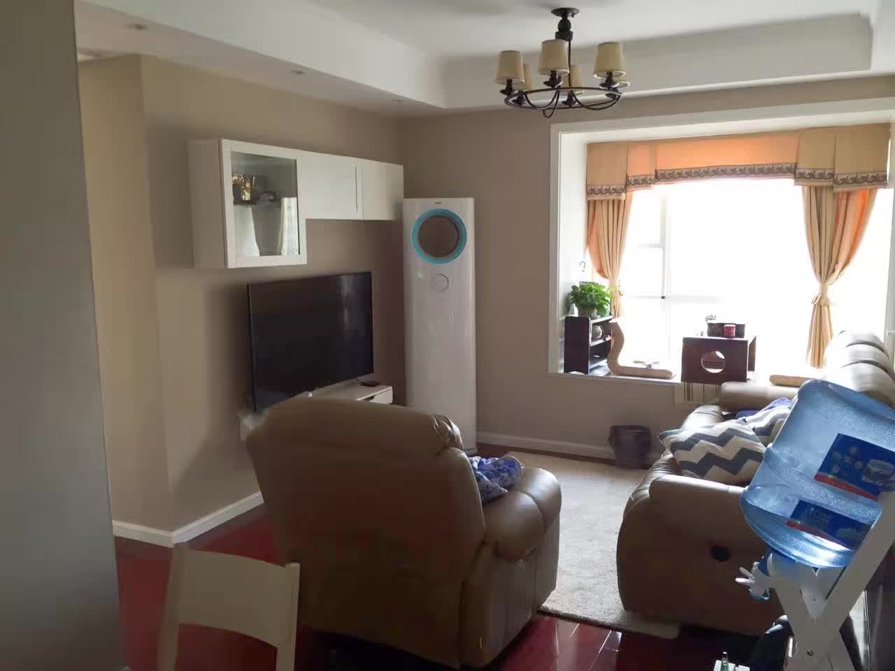 成都金楠尚府小程家简美毕业照