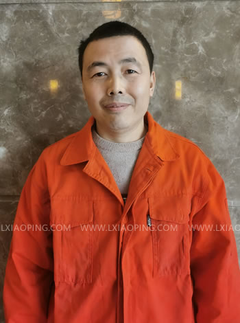 泥工师傅-卢子斌