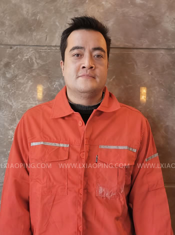 泥工师傅-黄华兵