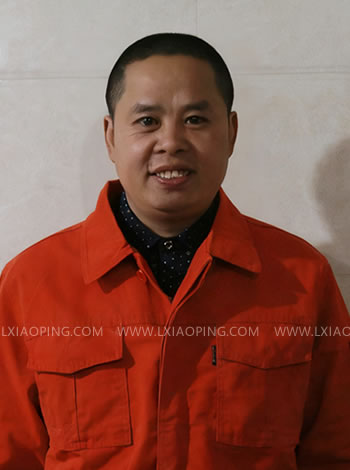 木工师傅-罗时斌