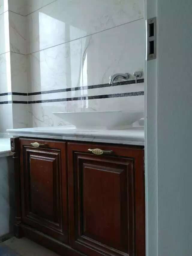 成都西贵金沙装修乳胶漆施工