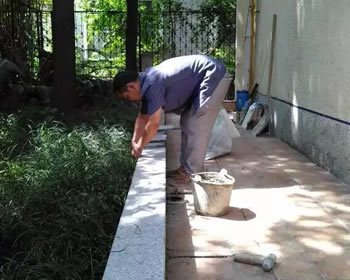 成都皇家别墅装修贴砖施工