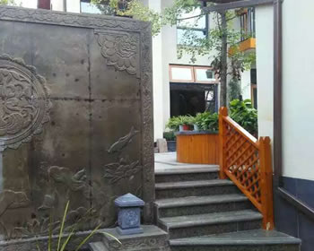 去年完成的青城山脚下的中式小墅 做个小售后