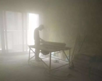 成都南城都汇木工张武吊顶施工中