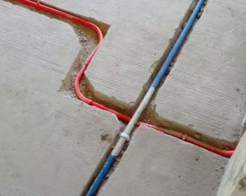 成都保利锦湖林语装修水电施工中